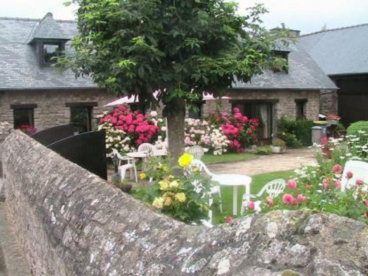 Gite De Kerberso Pléhédel Exterior foto